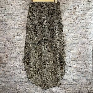 Fashion Webb High Low Skirt with heart leopard print